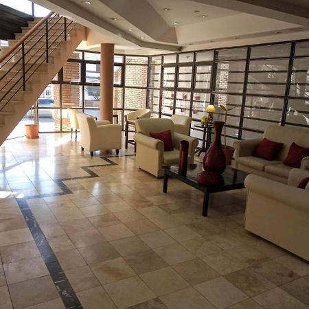 Hotel Lazaro Villa Mercedes Exterior foto